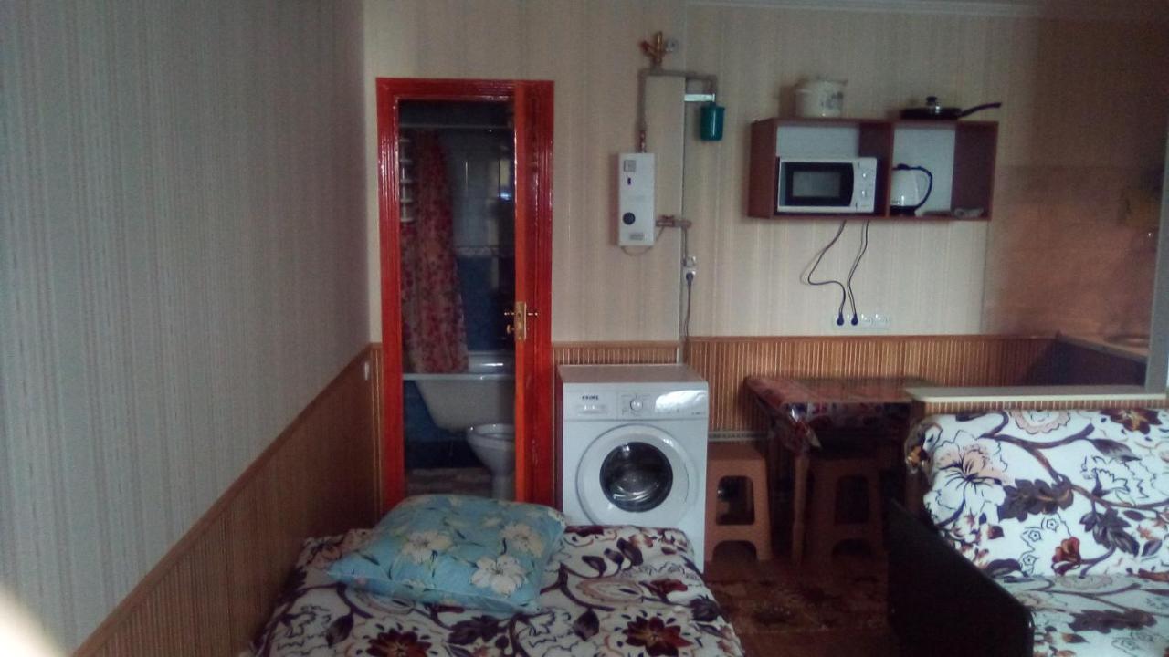 1-Я Слободская, 17А, Угол Проспекта Центрального, 3 Дивана, Wi-Fi, Отдельный Вход. Николайев Екстериор снимка