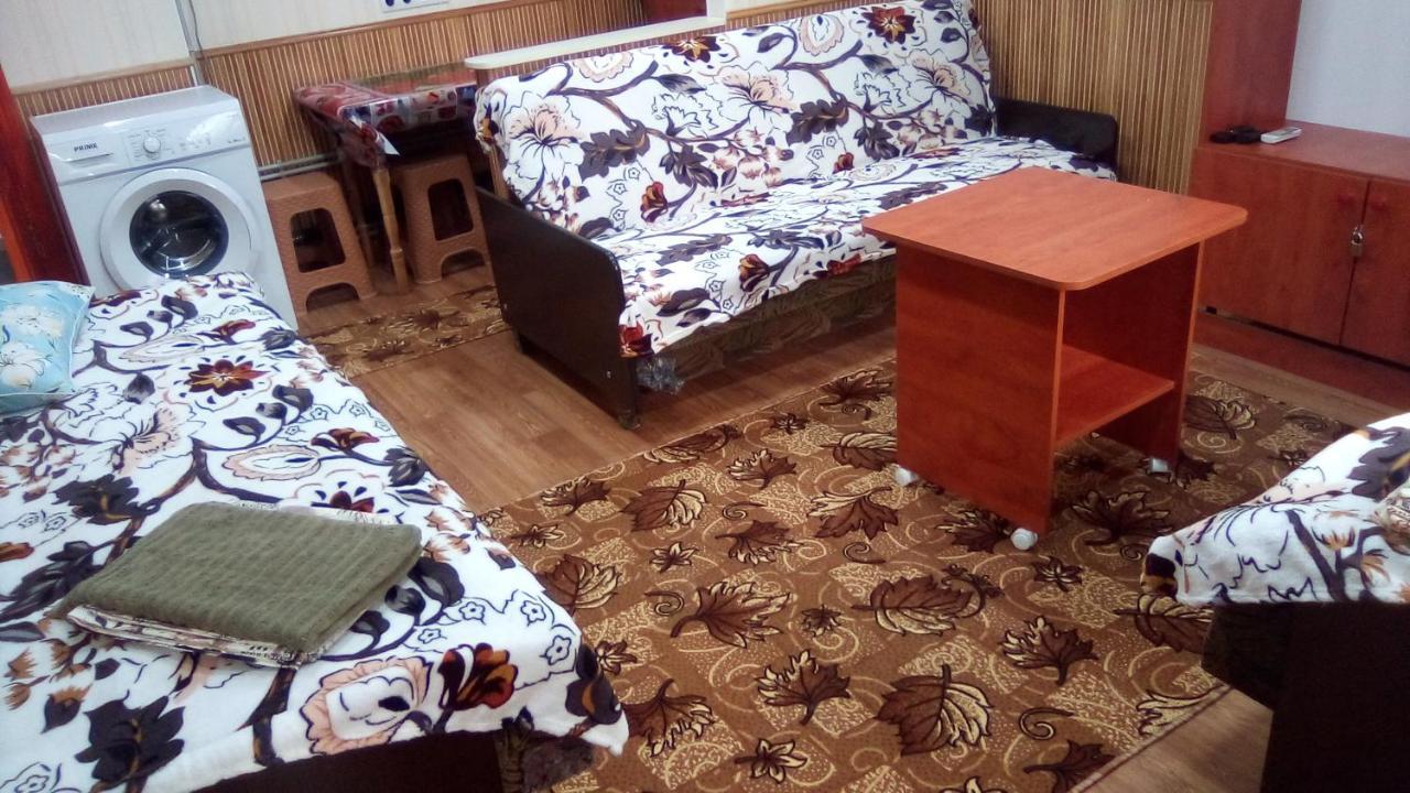 1-Я Слободская, 17А, Угол Проспекта Центрального, 3 Дивана, Wi-Fi, Отдельный Вход. Николайев Екстериор снимка